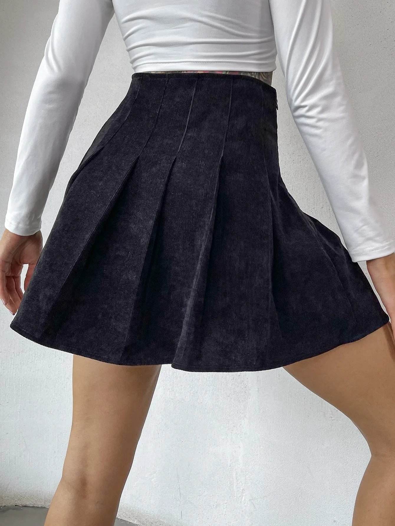 Casual Plain Zipper High Waist Mini Women Skirts