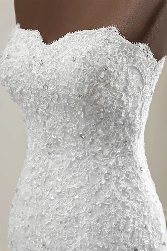 Chic Long Mermaid Strapless Lace Appliques Wedding Dress