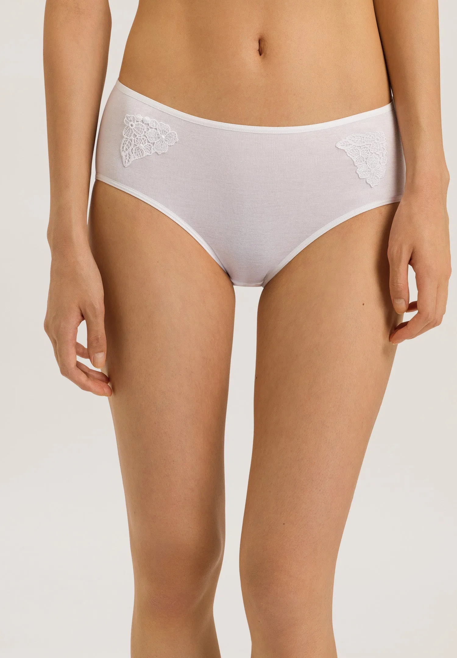 Michelle Full Brief | White 70945-101